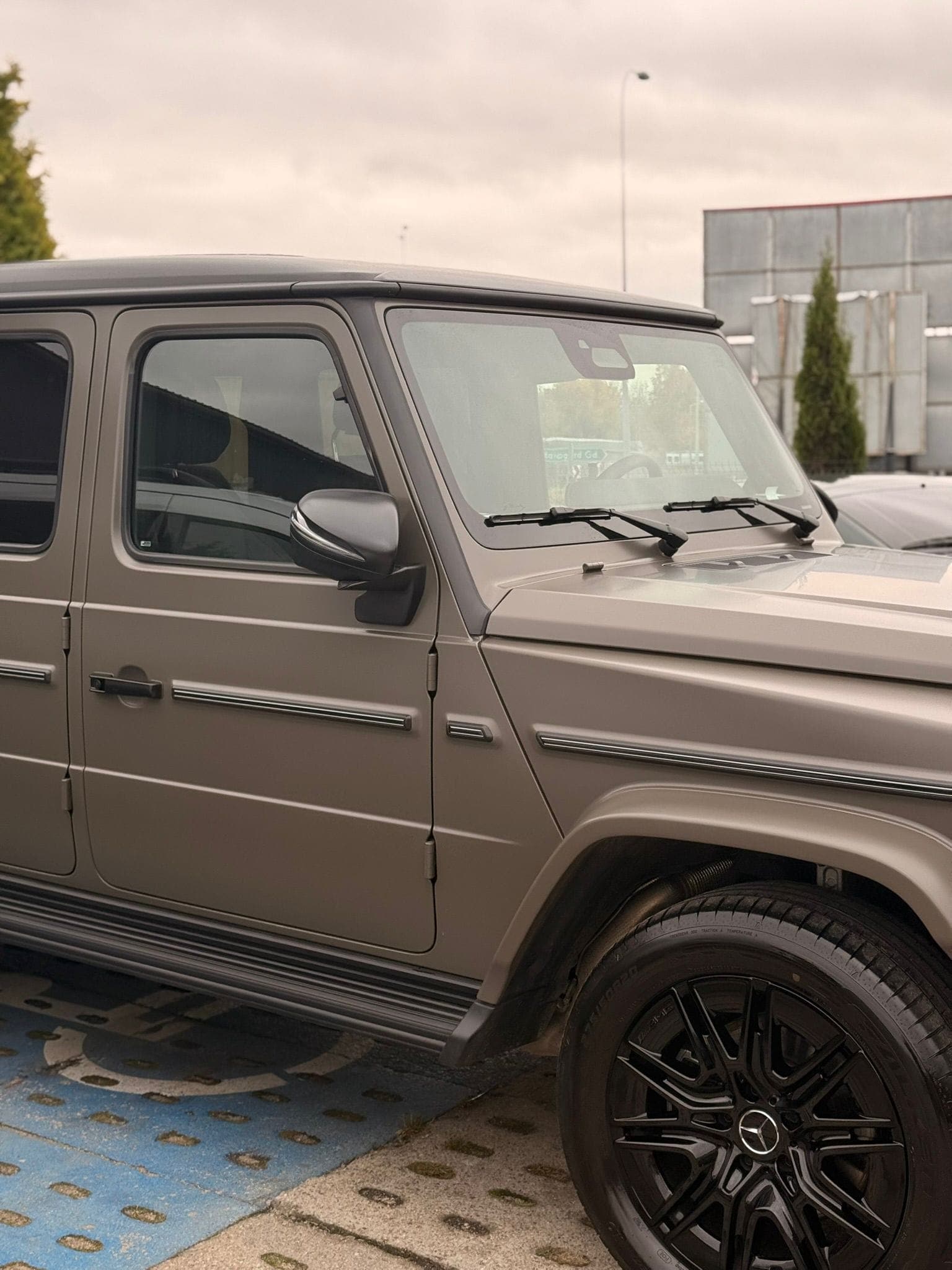 Mercedes G-Class - Widok z boku