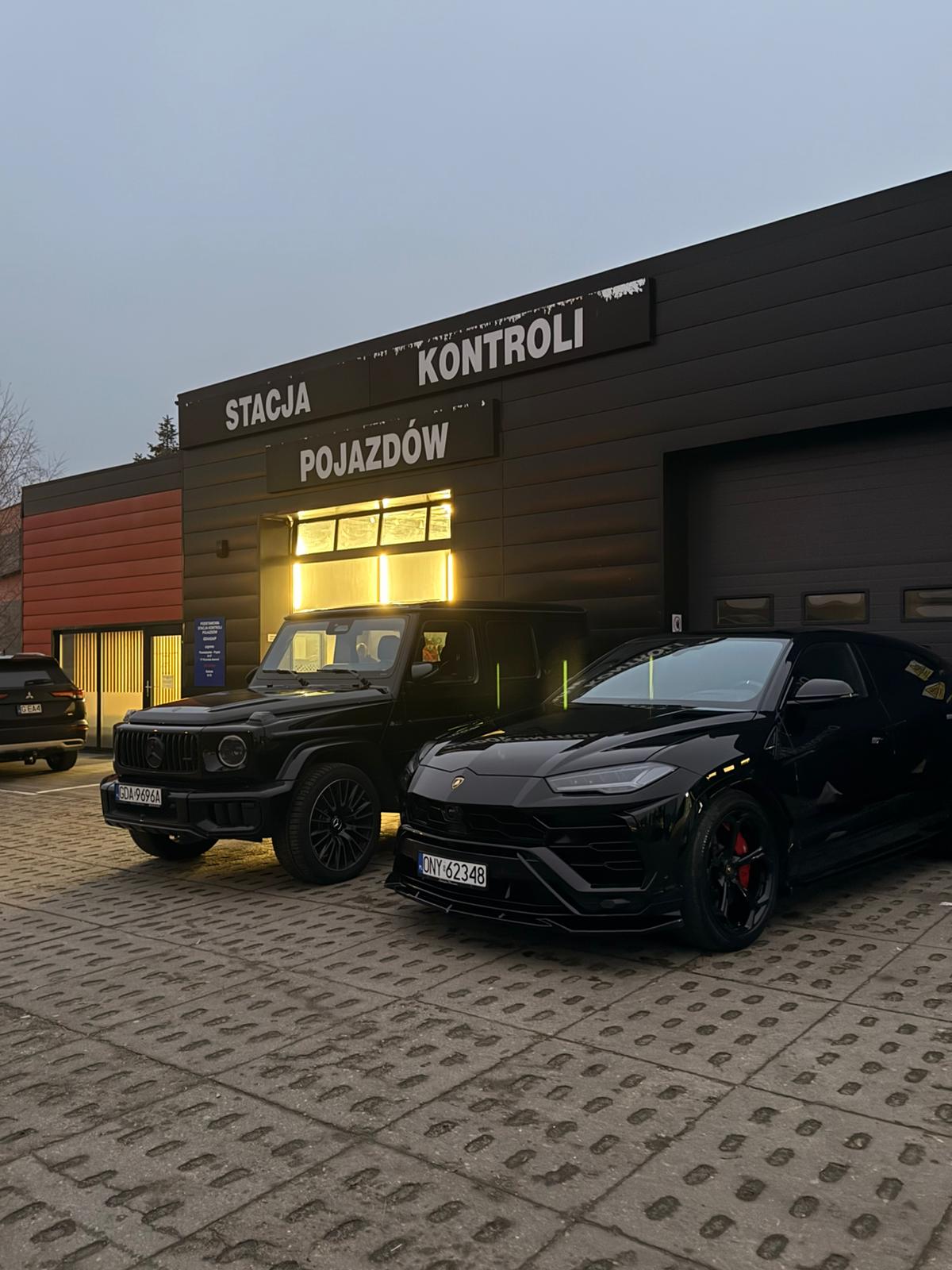 Stacja Kontroli Pojazdów - Fasada